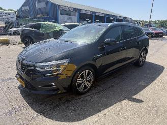 skadebil auto Renault Mégane 1.3 TCE 103KW Clima Navi Camera Led Intens NAP 2022/9
