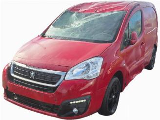 Vrakbiler auto Peugeot Partner Partner (GC/GF/GG/GJ/GK), Van, 2008 / 2018 1.6 HDI, BlueHDI 75 2017/10