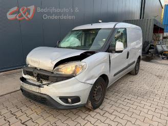 skadebil auto Fiat Doblo Doblo Cargo (263), Van, 2010 1.3 MJ 16V DPF Euro 5 2016/5