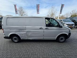 Volkswagen Transporter  picture 17