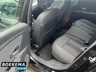 Renault Mégane Estate 1.4 TCe Parisienne Navigatie Clima PDC picture 16