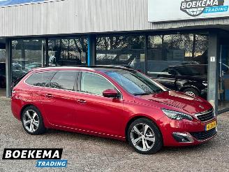 Vrakbiler auto Peugeot 308 SW 1.2 e-THP Première Pano Navi Clima Cruise 2015/1