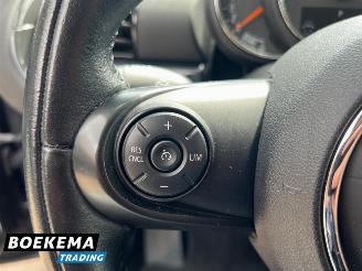 Mini Clubman Cooper 1.5 Business Automaat Navigatie Climate Cruise NL-Auto! picture 25