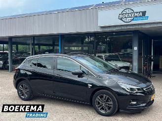 Coche accidentado Opel Astra 1.0 Turbo 120 Jaar Edition Open-Dak Climate Cruise PDC 2019/9