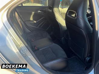 Mercedes A-klasse 180 Prestige AMG Panorama Navigatie Stoelverw. Airco PDC picture 19