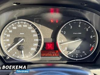 BMW 3-serie 320i High Exe M-Sport Aut Leer Memory Navi Stoelverw. PDC picture 26