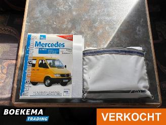 Hymer  B640 Automaat 6-Persoons Levelsysteem Airco Cruise picture 13