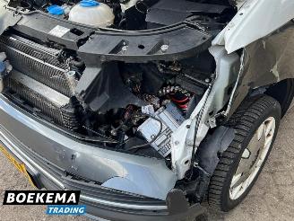 Volkswagen  Transporter 2.0TDI 150PK DSG Camper Hefdak Luifel Fietsendrager Leer Stoelverw. Navigatie picture 11