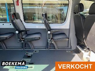 Volkswagen Crafter 35 2.0 TDI L3H2 9-Persoons Schuifdeur Rolstoellift picture 6