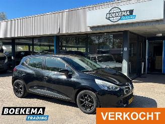 Unfallwagen Renault Clio 0.9 TCe Expression Navigatie Airco 2015/3