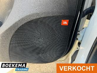 Toyota Verso S 1.3 VVT-i Dynamic Automaat JBL Navigatie Camera Climate Glazen-Dak picture 19