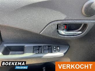 Toyota Verso S 1.3 VVT-i Dynamic Automaat JBL Navigatie Camera Climate Glazen-Dak picture 12