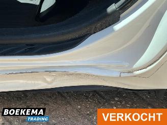 Toyota Verso S 1.3 VVT-i Dynamic Automaat JBL Navigatie Camera Climate Glazen-Dak picture 9