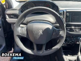 Peugeot 208 1.2 PureTech Active Navigatie Airco Cruise picture 23