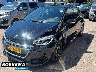 Peugeot 208 1.2 PureTech Active Navigatie Airco Cruise picture 4