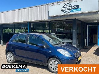 krockskadad bil auto Toyota Yaris 1.3 VVTi Sol Airco 5-Deurs Trekhaak 2007/1