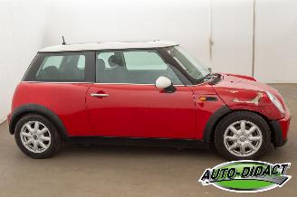 Mini Cooper 1.6 Cooper Airco Pano Pepper picture 44