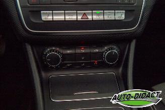 Mercedes A-klasse A180 Automaat Elek Dak Navi Camera Ambition picture 11