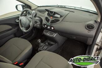 Renault Twingo 1.5 dCi Airco Collection picture 16
