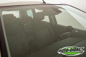 Ford Focus C-Max 2.0-16V Automaat Clima 118.924 km NAP Futura picture 30