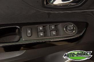 Renault Captur 1.2 TCe Automaat Clima Navi Camera Leder Dynamique picture 14