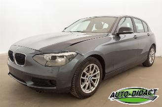 Vaurioauto  passenger cars BMW 1-serie 116d Navi Airco Efficient Dynamics Edition 2013/8
