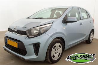 Damaged car Kia Picanto 1.0 MPi Airco Camera ComfortPlusLin 2020/8
