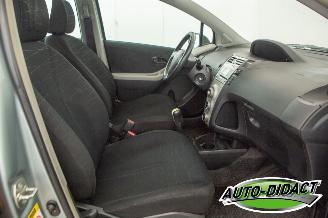Toyota Yaris 1.3 VVTi Sol Airco picture 16