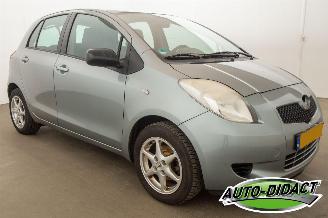 Toyota Yaris 1.3 VVTi Sol Airco picture 2