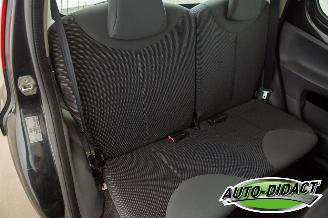 Peugeot 107 1.0-12V XS Airco picture 16