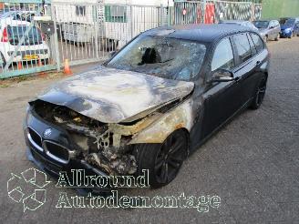 Vrakbiler auto BMW 3-serie 3 serie Touring (F31) Combi 316d 2.0 16V (B47-D20A) [85kW]  (11-2012/0=
6-2019) 2015/1