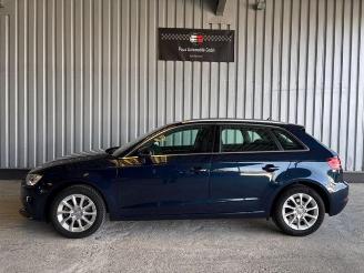 Audi A3 Sportback 2.0 TDI S-Tronic / V-Cockpit picture 3