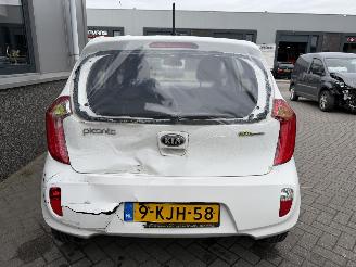 Vaurioauto  passenger cars Kia Picanto 1.0 CVVT ISG Plus Pack 2013/5