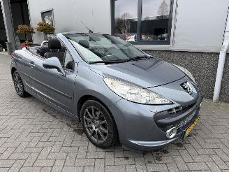 Damaged car Peugeot 207 CC 1.6 VTi 2009/2