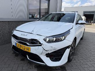Kia Ceed 1.6 GDI PHEV DynamicLine Plug-in Sportswagon picture 39