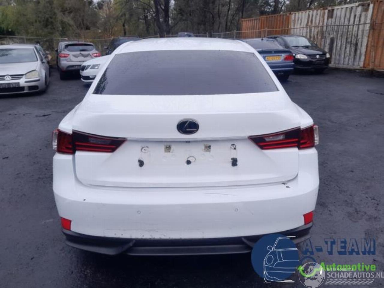 Lexus IS IS (E3), Sedan, 2013 300h 2.5 16V