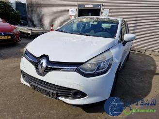 Uttjänta bilar auto Renault Clio Clio IV (5R), Hatchback 5-drs, 2012 / 2021 0.9 Energy TCE 90 12V 2013/7