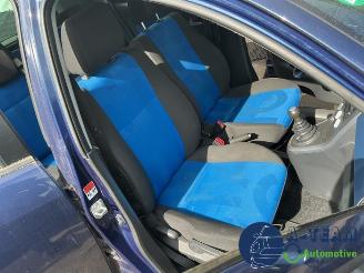 Opel Agila Agila (B), MPV, 2008 / 2014 1.0 12V picture 23