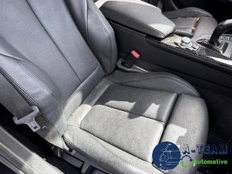 BMW 3-serie 3 serie (F30), Sedan, 2011 / 2018 320i 2.0 16V picture 29