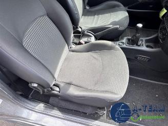 Peugeot 206 206+ (2L/M), Hatchback, 2009 / 2013 1.1 XR,XS picture 16