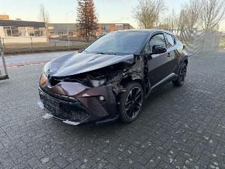 Toyota C-HR 1.8 Hybrid GR-Sport picture 3