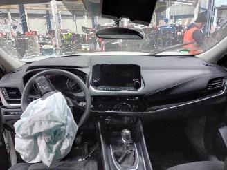 Nissan Qashqai Qashqai (J12) SUV 1.3 DIG-T MHEV 16V (HR13DDT) [103kW]  (04-2021/...) picture 5