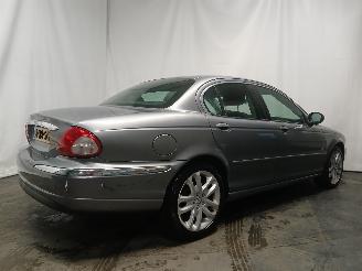 Jaguar X-type X-type Sedan 2.1 V6 24V (YB(AJ-V6)) [115kW]  (03-2002/11-2009) picture 6