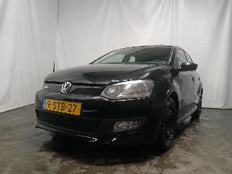 Avarii autoturisme Volkswagen Polo Polo V (6R) Hatchback 1.2 TDI 12V BlueMotion (CFWA(Euro 5)) [55kW]  (1=
0-2009/05-2014) 2013/12