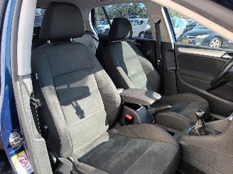 Volkswagen Golf Golf VI (5K1) Hatchback 1.4 TSI 122 16V (CAXA(Euro 5)) [90kW]  (10-200=
8/11-2012) picture 11