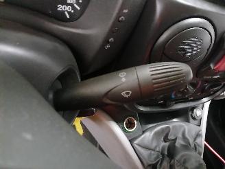 Fiat Doblo Doblo Cargo (223) Van 1.6 16V (182.B.6000(Euro 3)) [76kW]  (10-2001/10=
-2005) picture 15