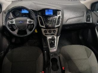 Ford Focus Focus 3 Wagon Combi 1.6 EcoBoost 16V 150 (JQDB(Euro 5)) [110kW]  (07-2=
010/05-2018) picture 11