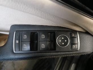 Mercedes Cla-klasse CLA Shooting Brake (117.9) Combi 1.6 CLA-200 16V (M270.910) [115kW]  (=
01-2015/03-2019) picture 13