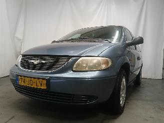 uszkodzony samochody osobowe Chrysler Voyager Voyager/Grand Voyager (RG/RS) MPV 3.3 V6 (EGA) [128kW]  (02-2000/12-20=
08) 2002/2
