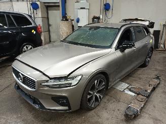Vrakbiler auto Volvo V-60 V60 II (ZW) Combi 2.0 D4 Polestar 16V (D4204T14P) [147kW]  (02-2018/12=
-2021) 2019/9
